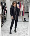 Спортивный костюм Спортивный костюм