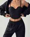 Спортивный костюм Спортивный костюм