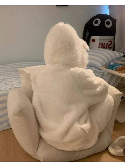 Костюм