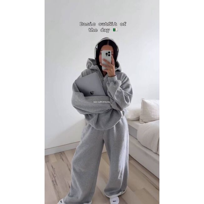 Спортивний костюм