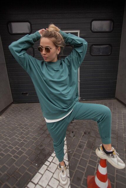 Спортивный костюм